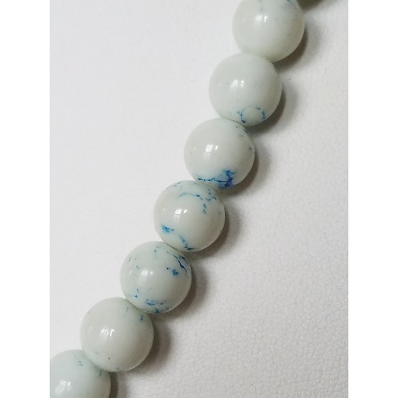 Teng Yue Tie Dye Marbled White with Blue Beaded Necklace - Picture 7 of 10